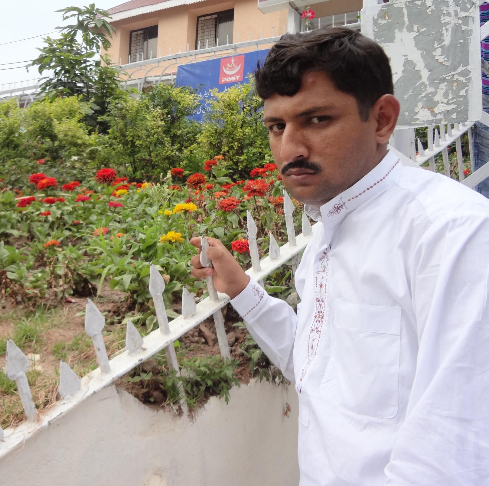 KHALIFA_UPDATES's profile picture. 