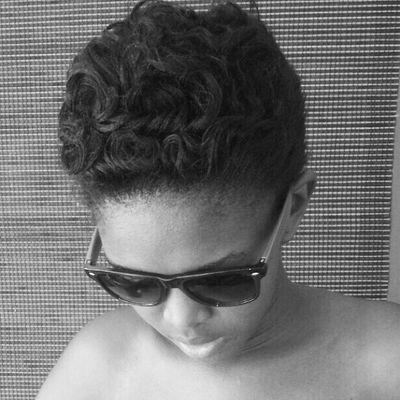 Shinning bright like a DIAMOND!! A believer of living life to the Fullest. Now let the games begin....