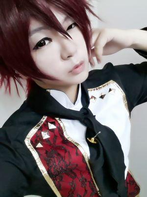 Hello.!! My name is shizuka. 
I am a cosplayer 
Nice to meet you 
If you like you can talk yo me whenever you want.\\\