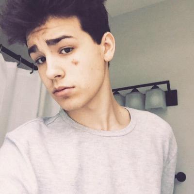 that jacob kid makes me smile wbu ◽️sider