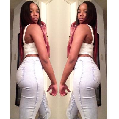 IG/Snapchat: @Ash_Smittyy