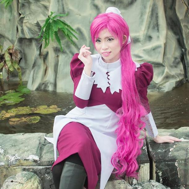 Where there's a will, GO SUPER SAIYAN. Cosplayer, watch anime, tv series and reads comics in my spare time.