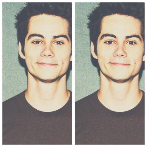 all i need are books, food, logandra and dylan o' brien.