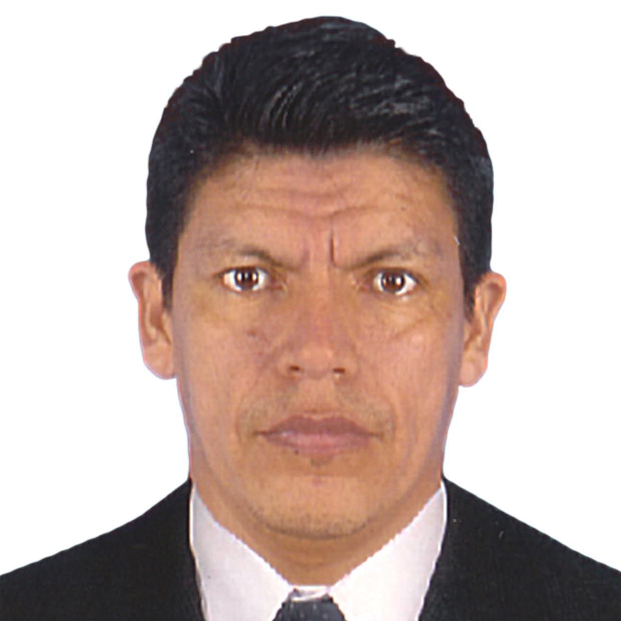 Ingeniero de sistemas, Apasionado por las nuevas tecnologías de la información y las telecomunicaciones. y a la solución de problemas del medio.
