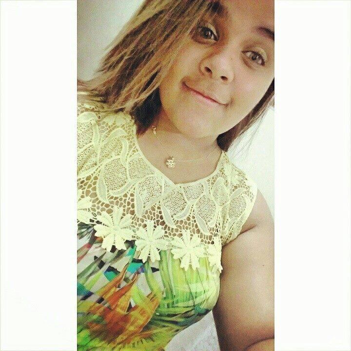 Deus trouxe minha felicidade *-*


Deus , família , amigos *-*
https://t.co/s2Se8nVVYJ
http://t.co/5Hp2gXUuJE