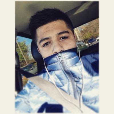 Main account: @fabi00_meza | @Chivas