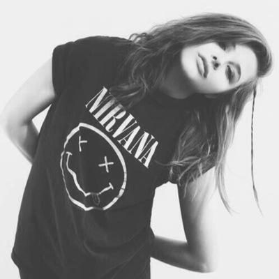 Nikkilodeoon's profile picture. So many books, so little time.