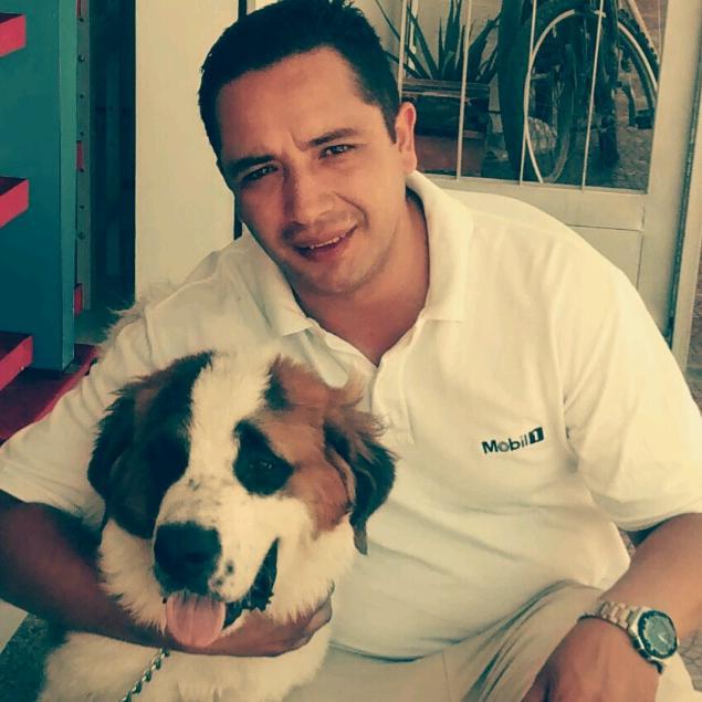 eticoexpress's profile picture. 