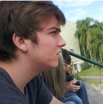 Na vida muito se erra, e com estes erros ao menos você aprende algo
