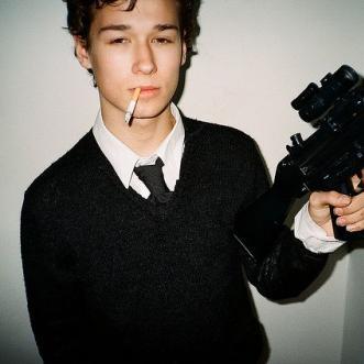(Quotes and fashion for alternative internet kidz). http://t.co/HOJkB8VL0m
