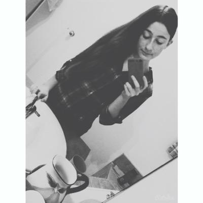 Belieber / My life is Justin Bieber / I respect him , we have to respect him / Beliebers, follow me :)