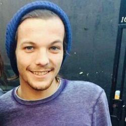 TE DEI UM FOLLOW GRÁTIS NAO SIGA AQUI  SEJA LEGAL E SIGA @Panic1D EM FORMA DE AGRADECIMENTO.
OBRIGADA ✨