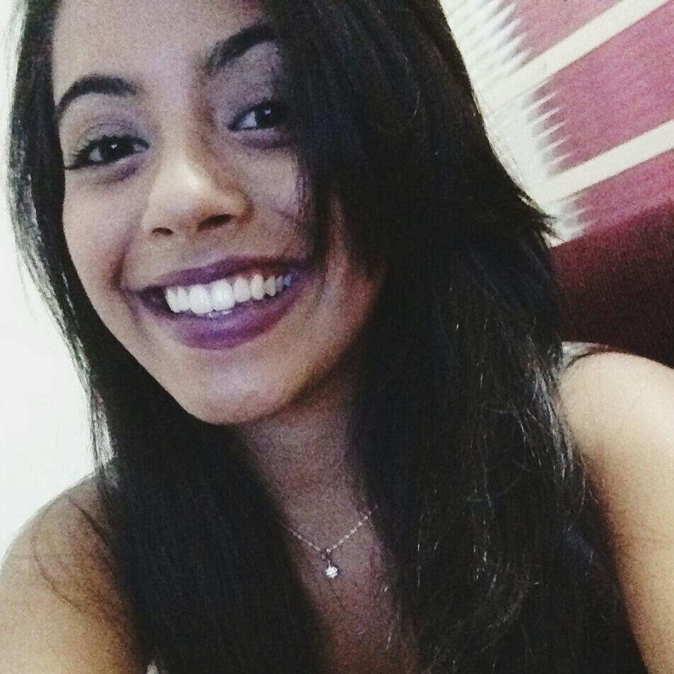 marialaurax's profile picture. Será fácil, só se deixe levar e confie no coração para decidir