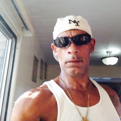 melsonreyes1231's profile picture. doors are open out of kindiness u see a smile on someone face and it sure to give you enjoyment for the rest of the day