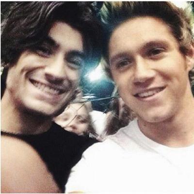 free follow // please follow @snapbxckziam & ask for a follow back