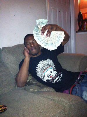 PGB /Unsigned Artist :GeekedUpMuzik Follow my IG FloopyBankroll687 Free Lil E Kevion MVP Rick Lil Pat And Baby D Geekdupmuzik@yahoo.com http://t.co/8AVkDlRm32