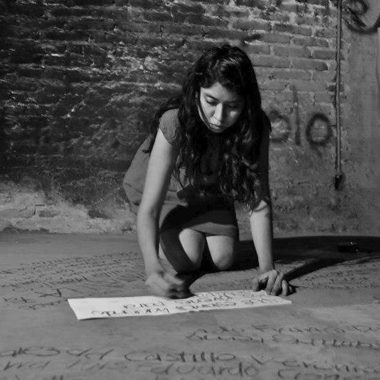 Dramaturg/ista 
Dramaturg/in
Directora
Teatro, arte, la vida...