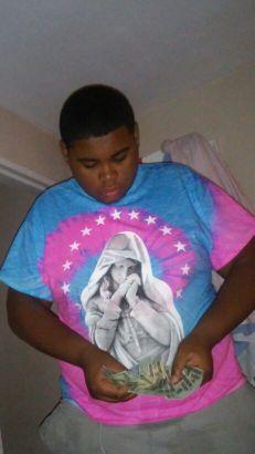 tryna make a mill  gotta stay on ma grind