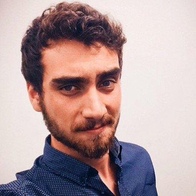 vivooosexy's profile picture. O kadar mı hak etmiyoruz sevilmeyi                                   GÖZTEPE İZMİR