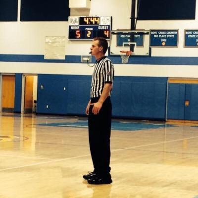 Shitty basketball ref thats it.