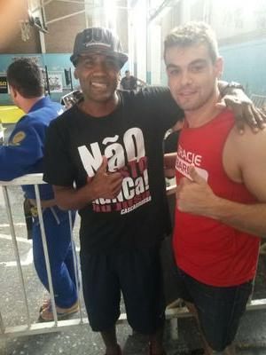 Hincha de PEÑAROL! Bjj en Gracie Barra Arg,muay thai en EIDC.