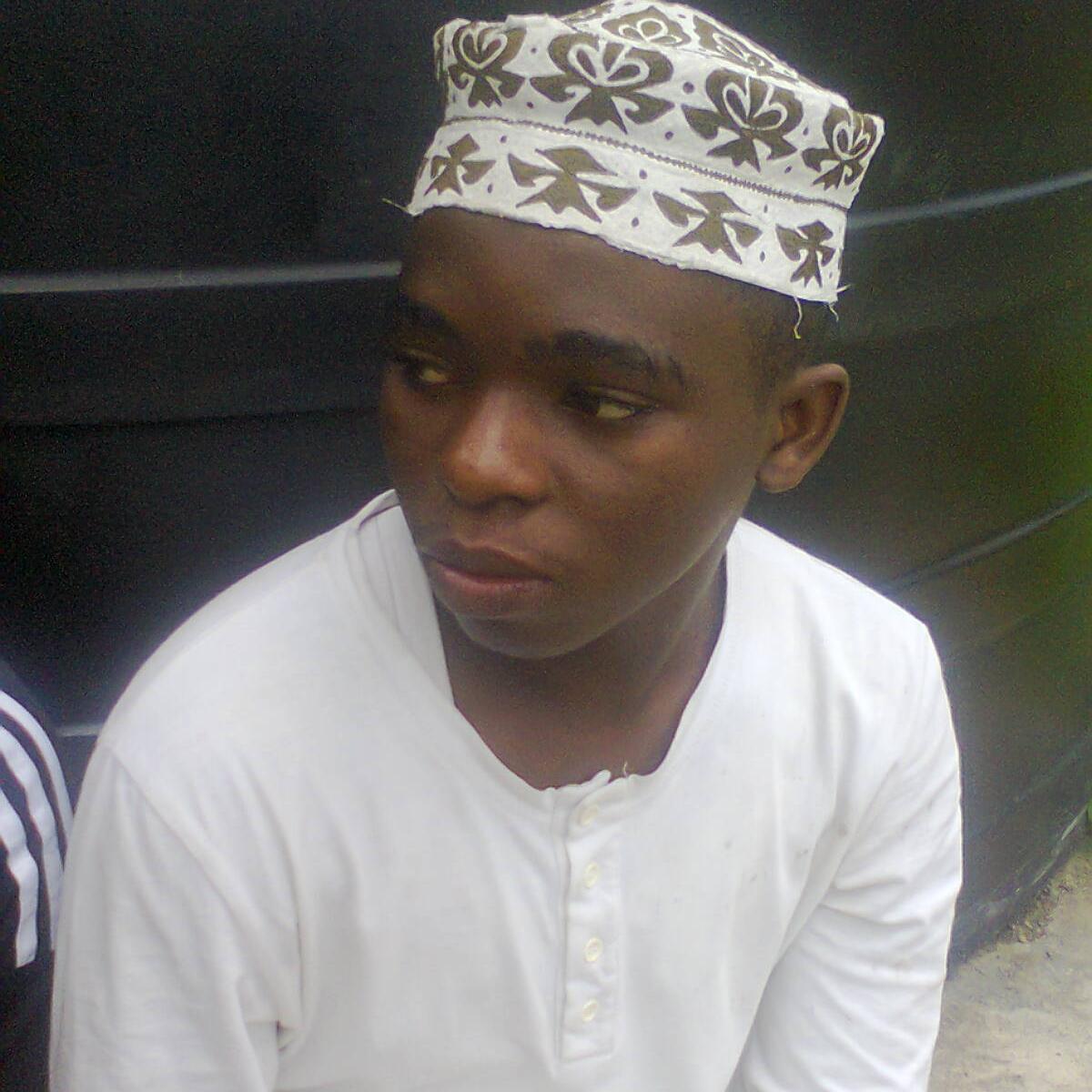 ahmadnasibu's profile picture. Ahmadi Muslim, Tanzanian, Waqfeen, Brother, Uncle, Grandfather, @AMJTZ servant,