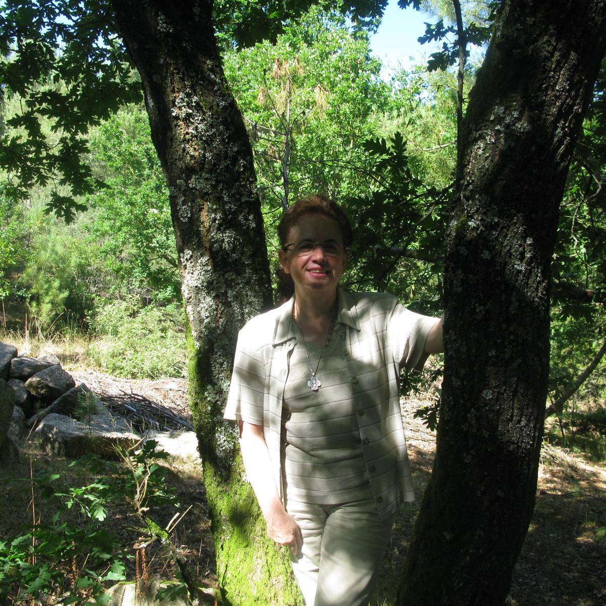 josefinajuarezn's profile picture. SÓLO EL AMOR ES DIGNO DE FE. Me gusta la biología, la teología y el arte. Sigo a Jesús de Nazareth hecho hombre para llenarnos de vida, una vida en abundancia.