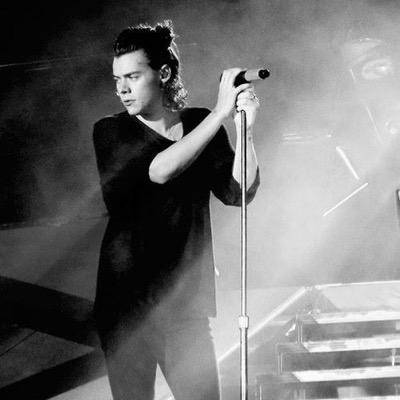 •You're my downfall, you're my muse• Main acc: @louisiscuter