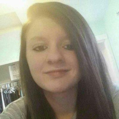 megang1223's profile picture. i absolutely hate life.....