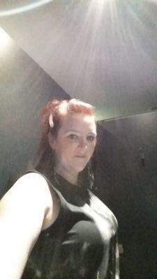 hannahmoggs's profile picture. 