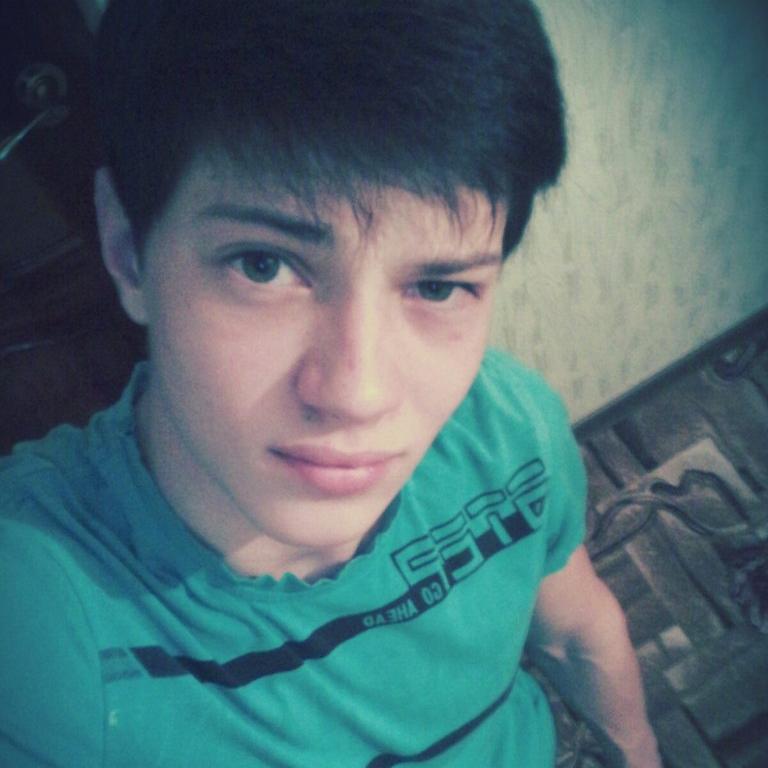 Учусь,тренируюсь,пишу.
