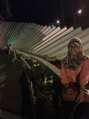 Cindra Rahmadiari | FB : Cindra Diari | Pin BB : 7D2F9837 | Staff Admin at Lembaga Manajemen Surabaya