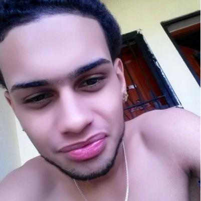 I ❤️Republica'Dominicana 
WhatsApp: 809-431-2472 
Kik: Soiyeison 
Instaqram: soiyeison