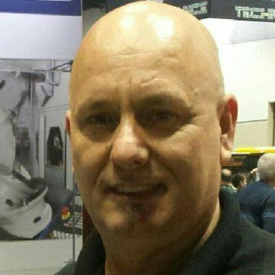 DaveBowen18's profile picture. 