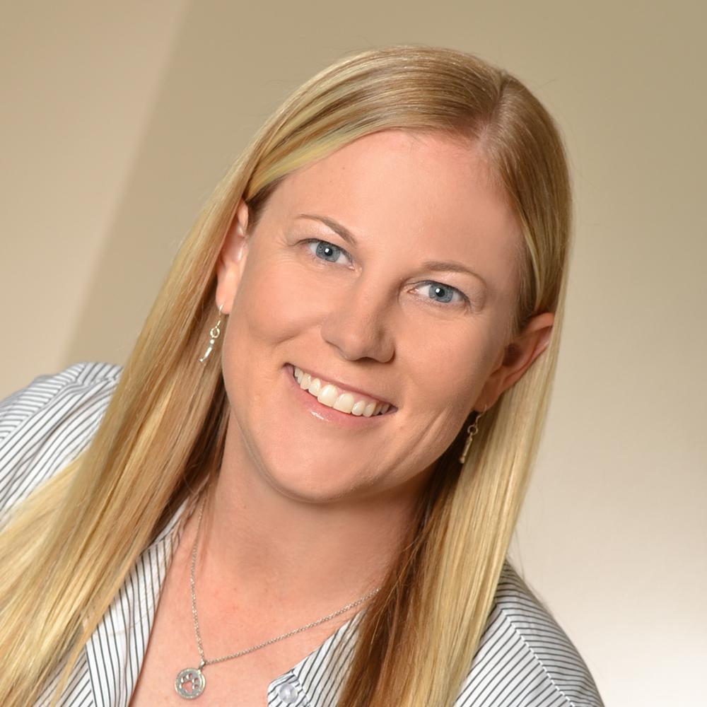 Wife to a wonderful husband, Mother to 2 independent boys. 
Realtor with #REMAX A Bar Z Realty @Kenworthy_Team in #Arizona