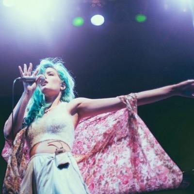 // badlands baby // love me @halsey // ask for a follow back and I'd be happy to follow u :-)
