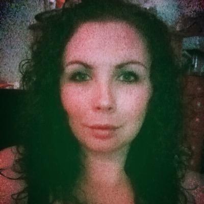 cloverscloset1's profile picture. 