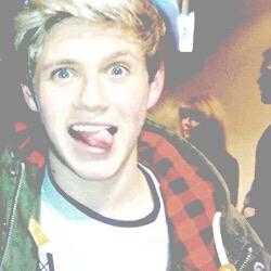 limerencelana's profile picture. @shades0fc00I