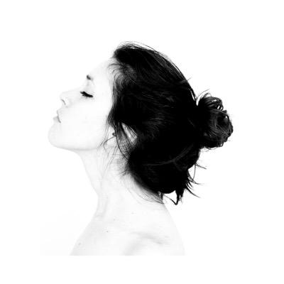 angela_magni's profile picture. En búsqueda de grandes aventuras📚

#MamáSegundiza #Viajante