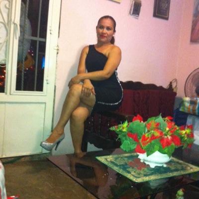 Si alguien en verdad te AMA no va a dejarte ir,no importa que tan dificil sea la situacion..................3