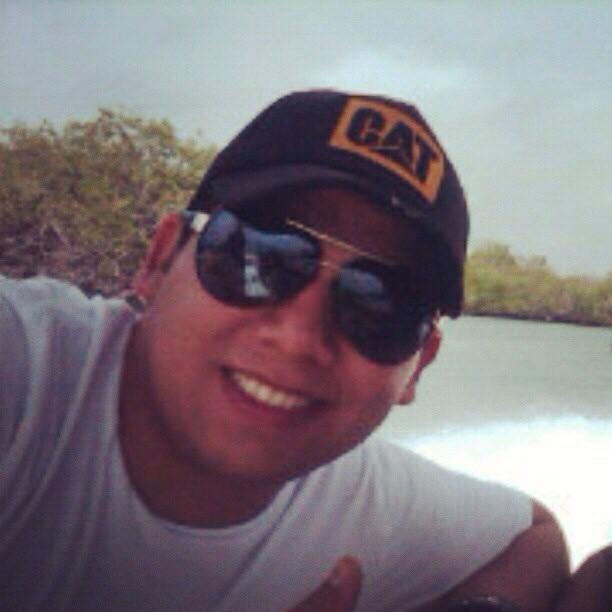 24-Años de edad. Estudiante Universitario. Interesado en temas del mundo y política de Venezuela.