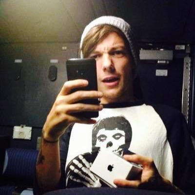 LARRY IS NOT REAL
ELOUNOR FOR LIFE