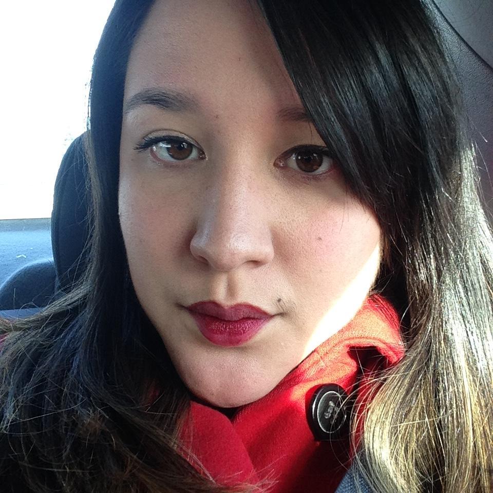 Younique Independant Yellow Status Presenter! THIS IS AN OPPORTUNITY NOT TO BE MISSED! Love make up? Love taking a good selfie? Check out my site!