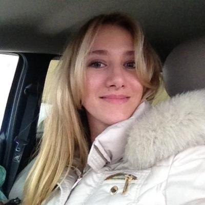 trackpantsLanc's profile picture. Slowing down and smelling all the roses.