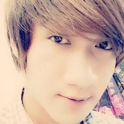zenginhussam884's profile picture. 