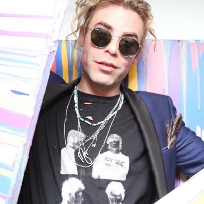 modsunxx's profile picture. #LookUp