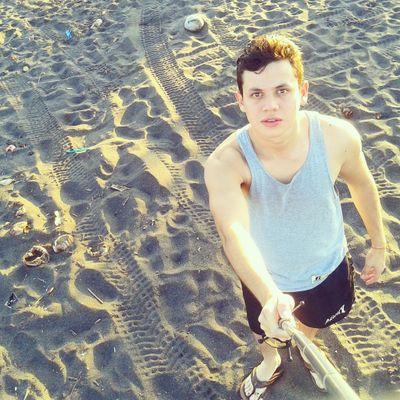 EmilioHilton's profile picture. 