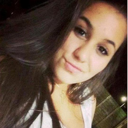 ''Tudo acontece certo no momento certo, não espere que aconteça, não torça para que aconteça, só faça valer a pena quando acontecer.''