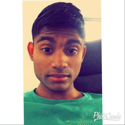 VChanxx's profile picture. love is life is wife ✌️✌️