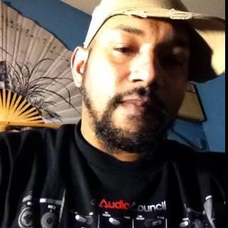 BeyondNBack's profile picture. 